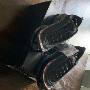 97 AirMax Undefeated